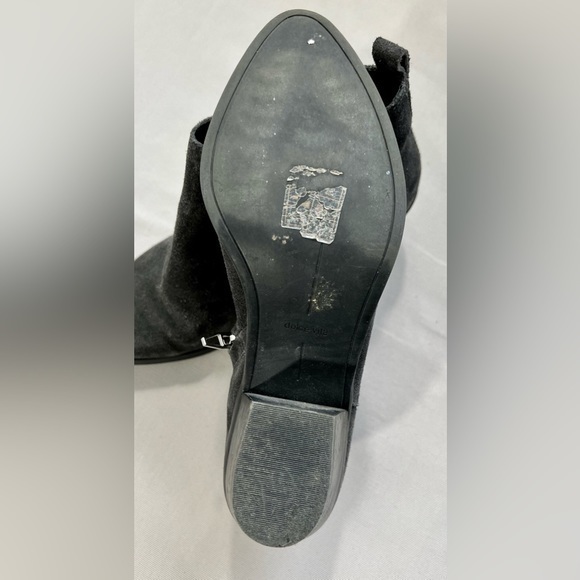 Vince Camuto boots - Picture 9 of 11